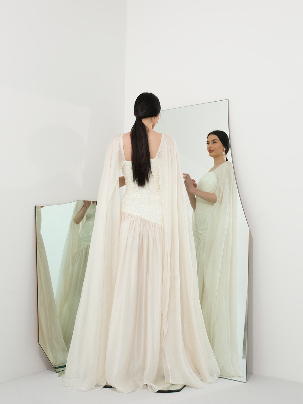 LAYALI DRESS - Mores Couture LAYALI DRESS - Image 4